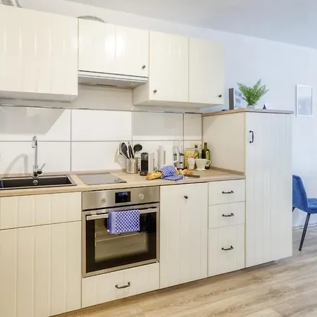 Relax-Apartment Mit Indoor-Pool, Fitness Und Netflix Am Bodensee Uhldingen-Muehlhofen Exterior photo